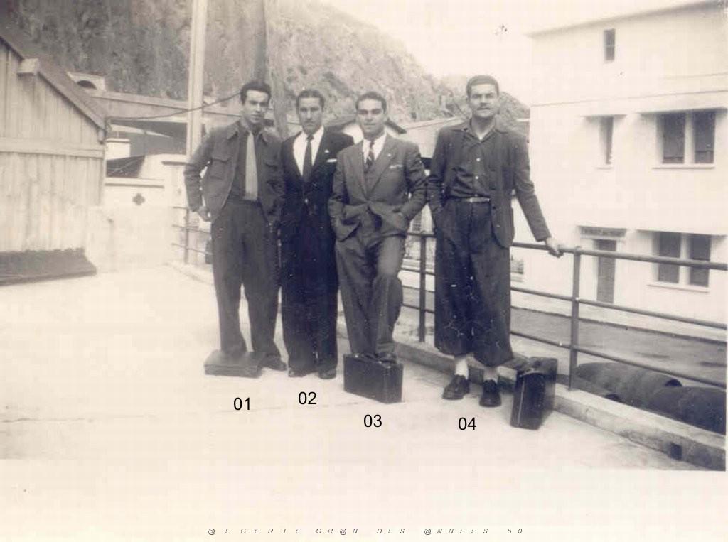 AVIRON YACHT CLUB D ORAN groupe2.jpg